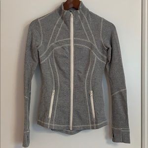 Lululemon define jacket size 4